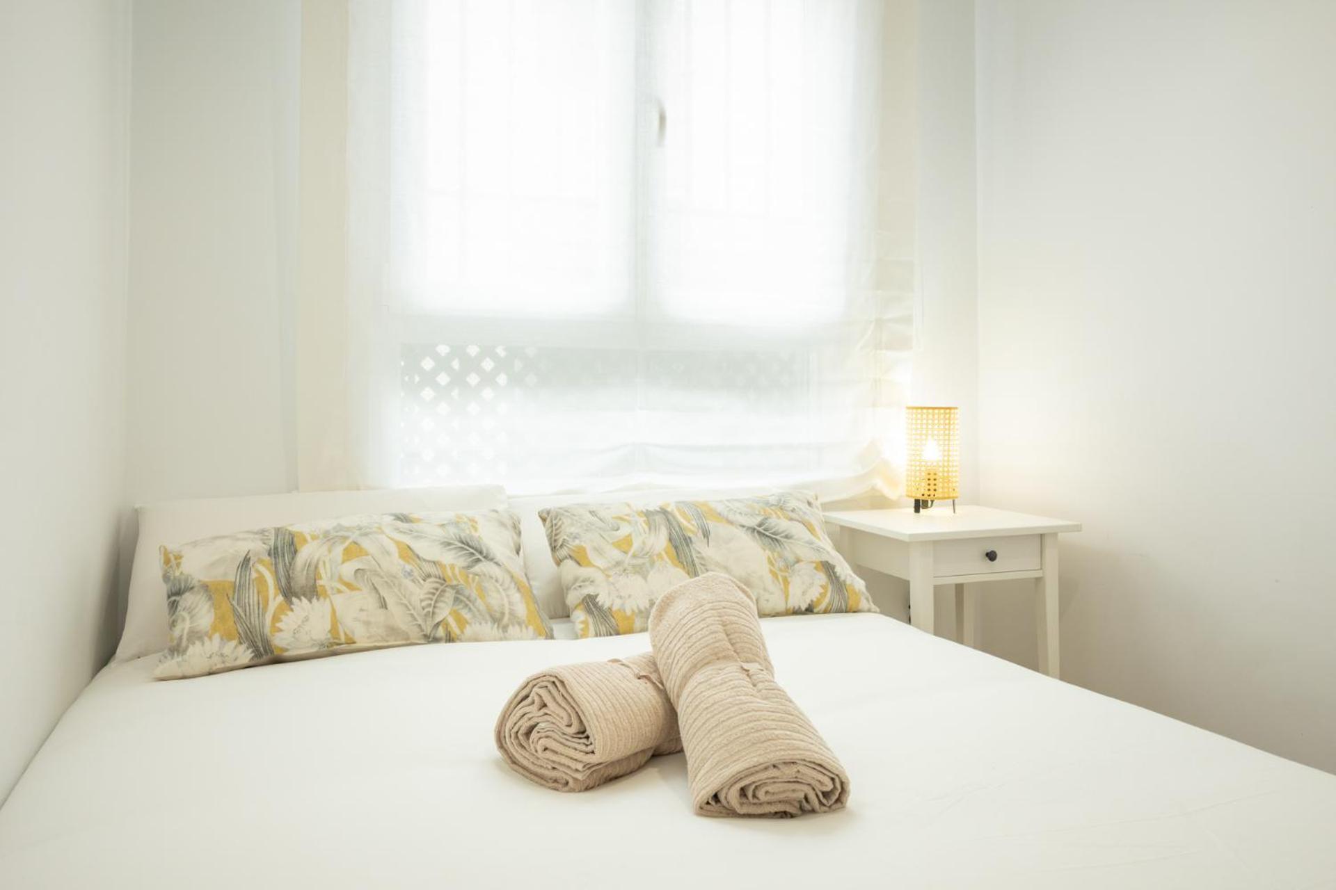 Charming 2 Bedrooms Apartment With Free Parking At Plaza Alameda By Ocityzen Siviglia Esterno foto